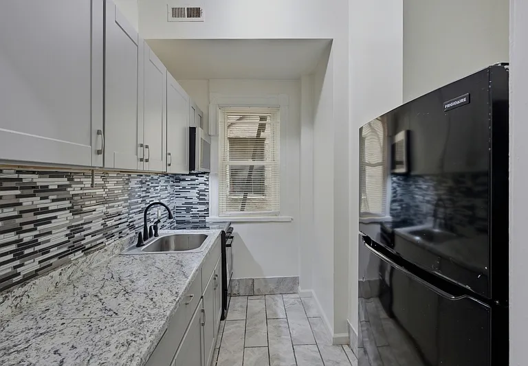 1409 McCulloh St #A — Photo 5