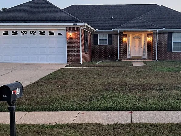 8461 Clarke Rd, Mobile, AL 36695