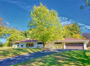 8762 Terrace Dr, Pittsburgh, PA 15237