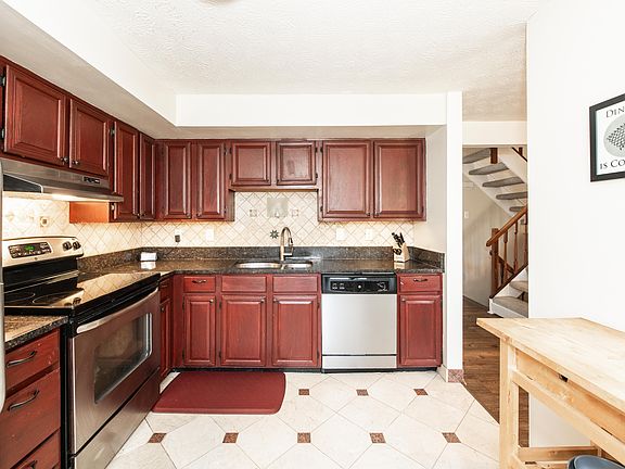 2nd image of 2339 Middle Creek Ln