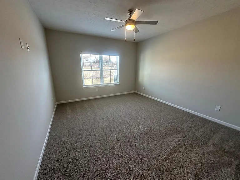 1850 Madison St #302 — Photo 17