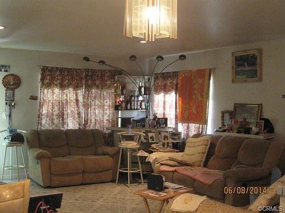 2nd image of 4824 W 115th St