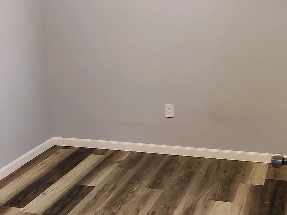 5th image of 1137 Douglass Ave