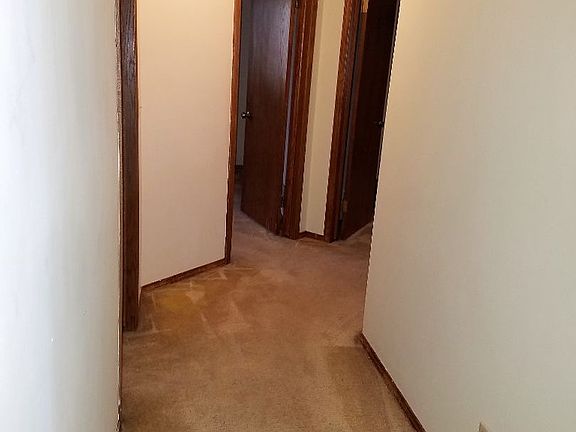 2nd image of 8507-09 E Parkmont Dr #8509