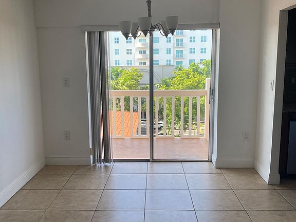 5th image of 22 Salamanca Ave #5C