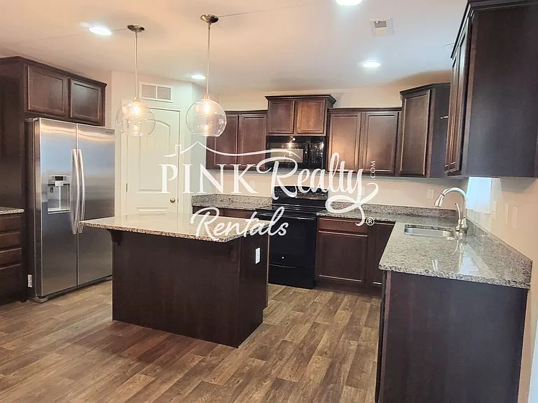 9527 Desert Lily Cir — Photo 35