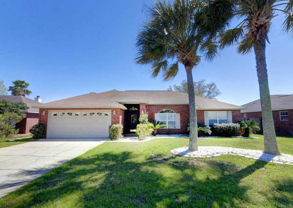 1st image of 7926 Lola Cir