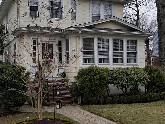 2nd image of 103 Margaretta Ct
