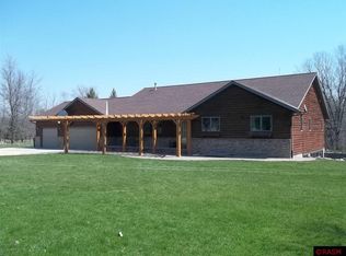 55843 River Fort Dr, Mankato, MN 56001