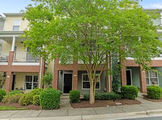142 Braeside Ct, Cary, NC 27519