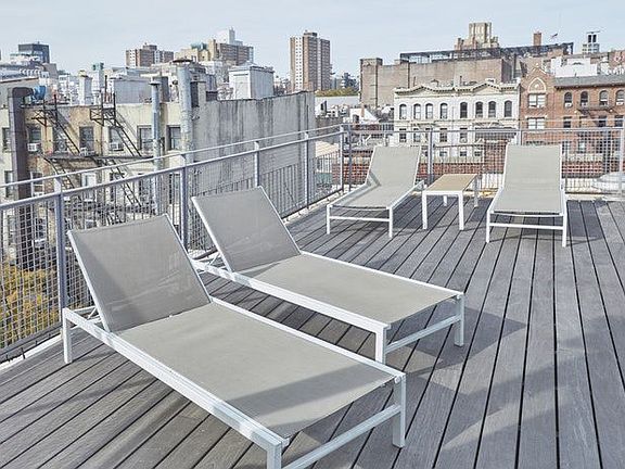 5th image of 256 W 21st St #4L