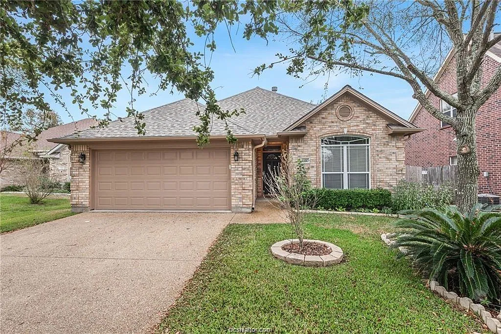 3 bed, 1659 sqft, $2,200 — Photo 1