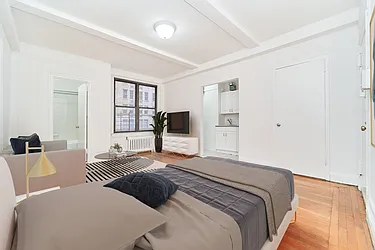 Rented by Living New York