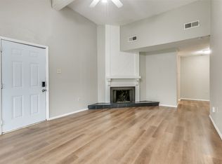 9696 Walnut St APT 1313, Dallas, TX