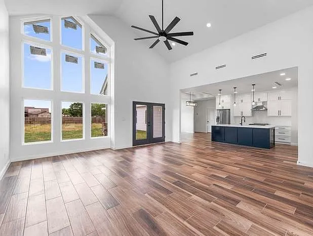 34669 Saint Simone Ave — Photo 4