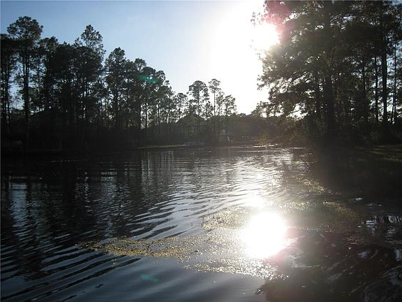 3rd image of Lacombe Harbor Ln