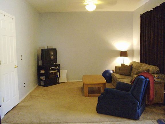 3rd image of 3538 W Marconi Ave