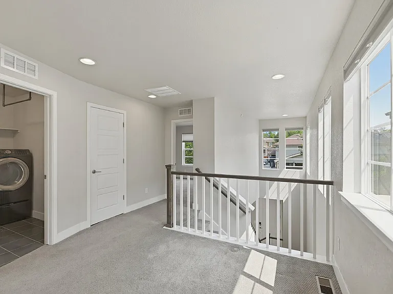 8864 Yates Dr — Photo 10