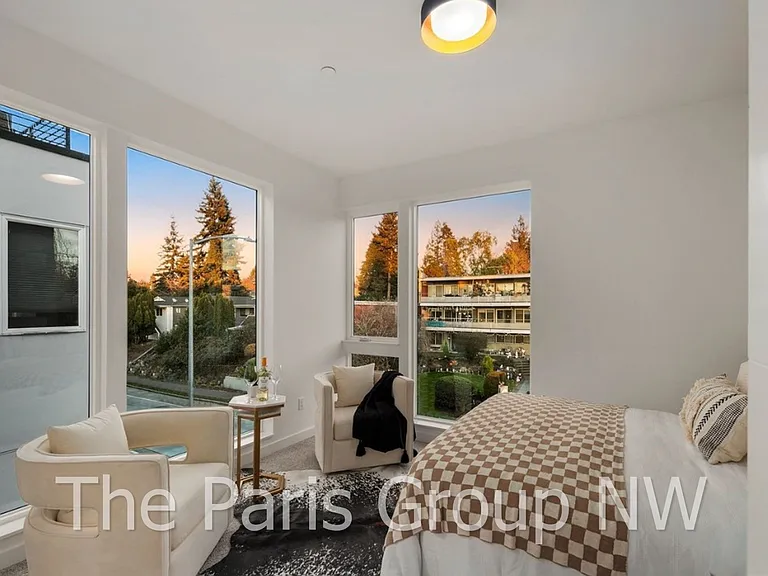 8453 Delridge Way SW — Photo 25