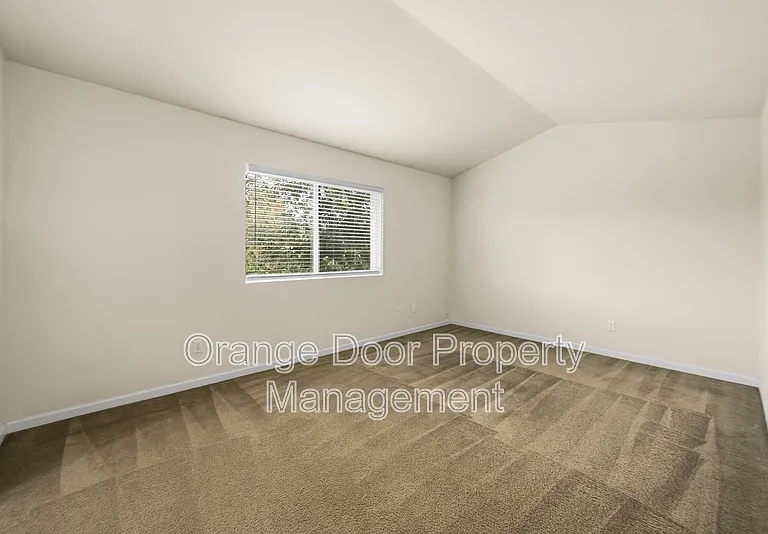 2306 165th St E — Photo 24