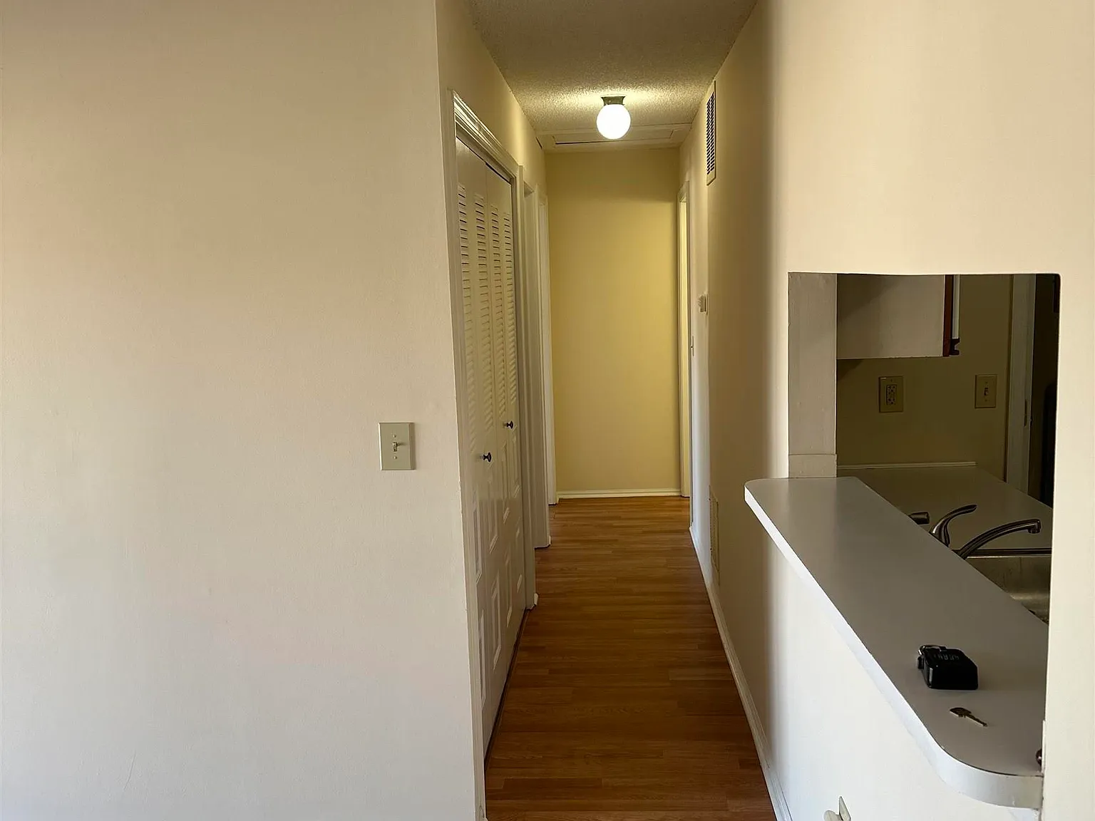 2 bed, 2.0 bath, $1,900 — Photo 4