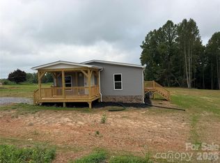 277 Glenn Dancy Rd, Hays, NC 28635