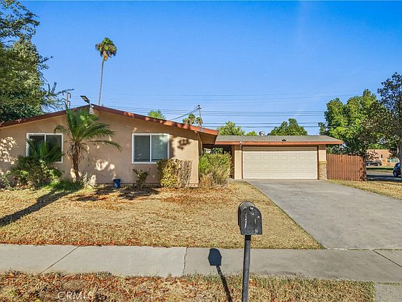 2nd image of 6790 El Cajon Dr