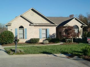 104 Dasher Ln, Oak Ridge, TN 37830