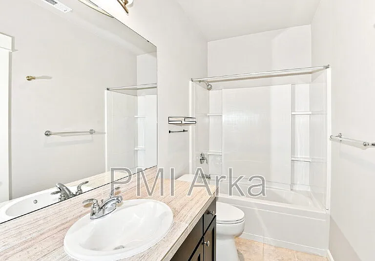 7423 Better Way SE #105 — Photo 12
