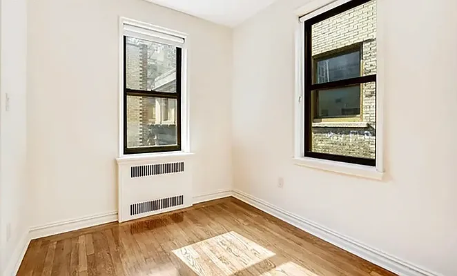 Rented by The Agency | media 4