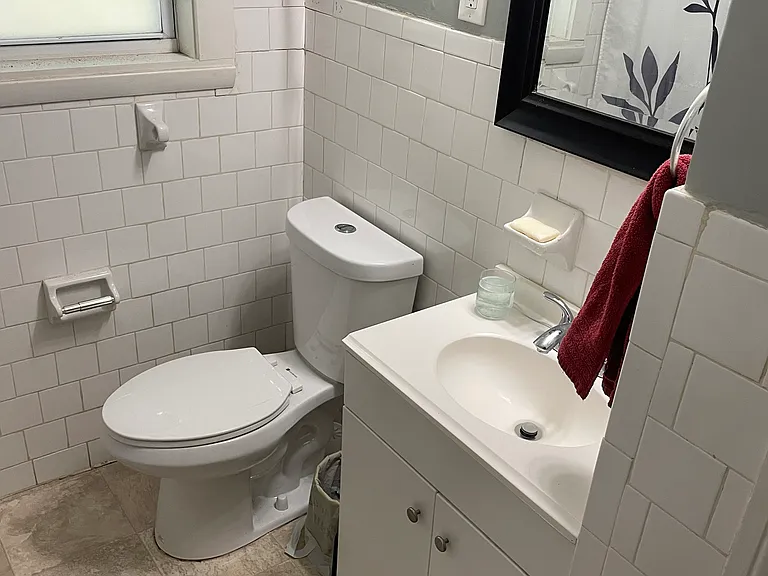 1472 Avon Ave SW — Photo 8
