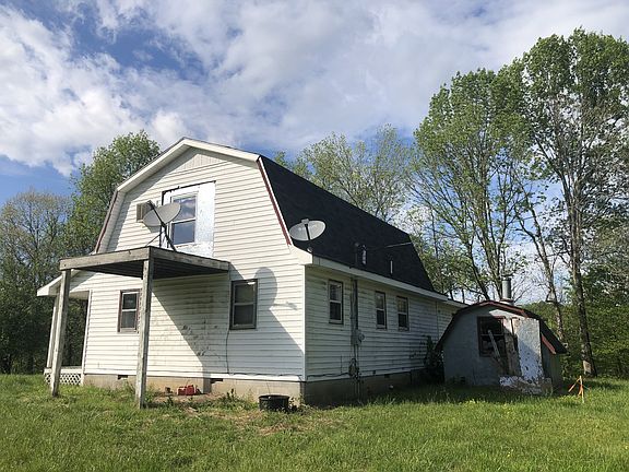 4th image of 398 Garrison Ln