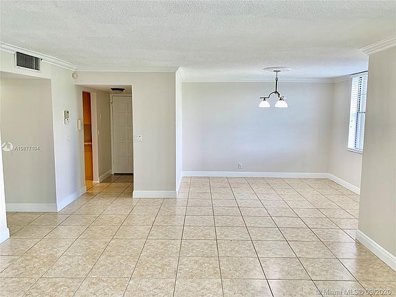 3rd image of 3900 N Hills Dr APT 115