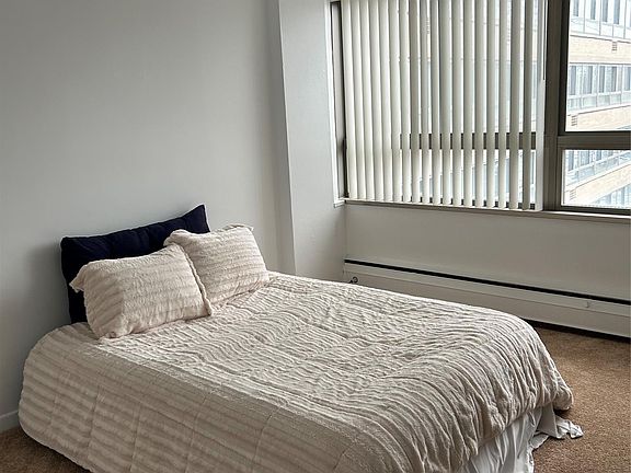 4th image of 8900 E Jefferson Ave #323