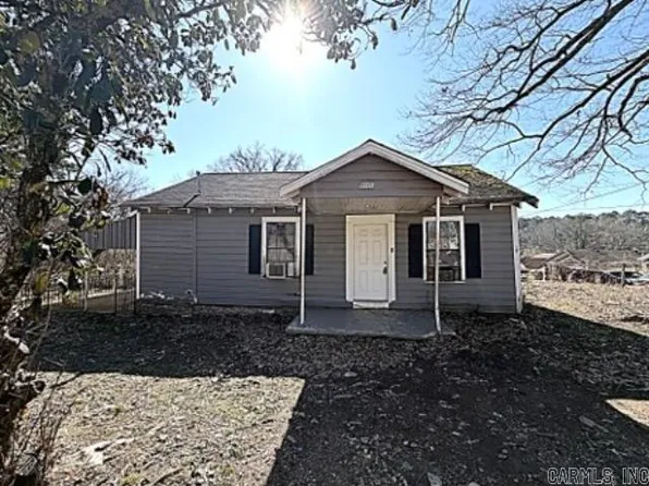 9023 W 33rd St, Little Rock, AR 72204