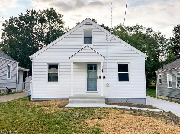 135 S Osborn Ave, Youngstown, OH 44509