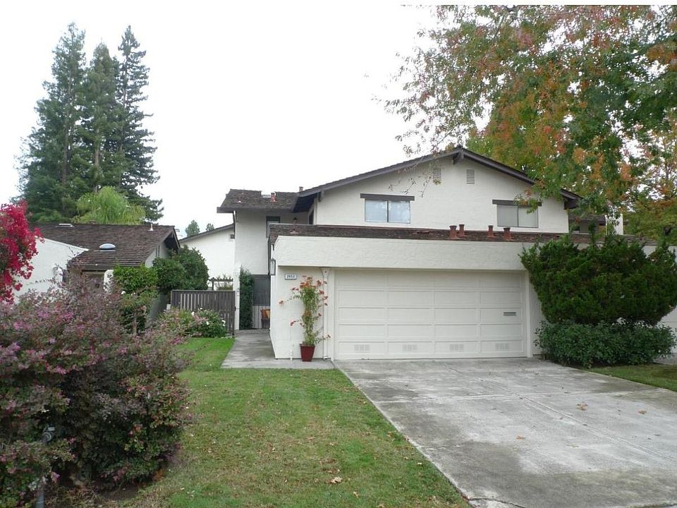 1st image of 2452 Sharon Oaks Dr