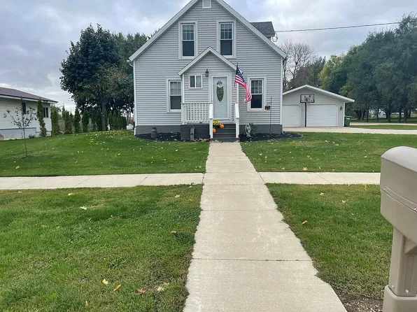 203 E Merrill St, Lime Springs, IA 52155