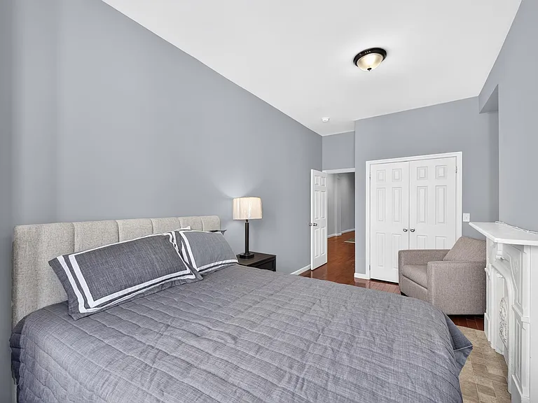 447 Mercer St #1 — Photo 7