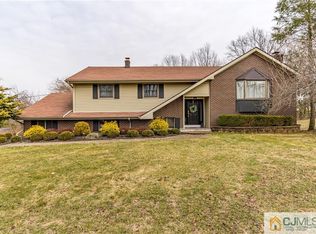 14 Baptist Church Rd, Hampton, NJ 08827