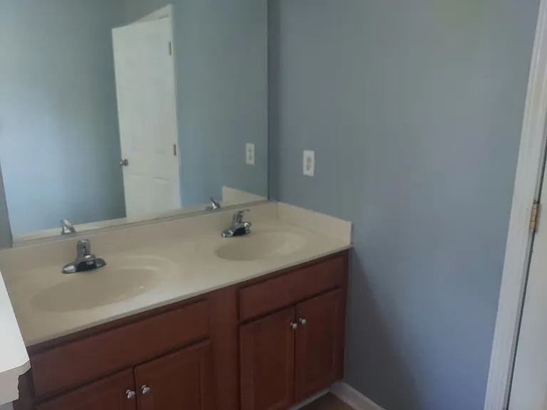 108 Adlett Ln — Photo 56