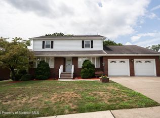 15 President Rd, Hanover Township, PA 18706