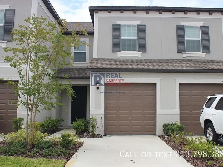10821 Fowlers Bluff Ct — Photo 1