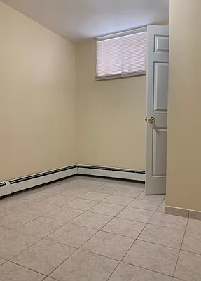 Rented by REALTY QUEST NEW YORK INC | media 7