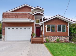 771 Palma St, El Granada, CA 94018