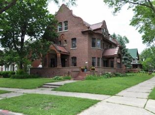 2628 E Newberry Blvd, Milwaukee, WI 53211