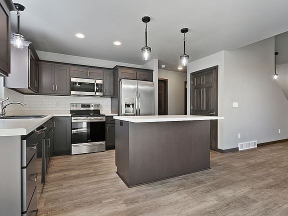 5th image of 1768 Garroman Dr #1770