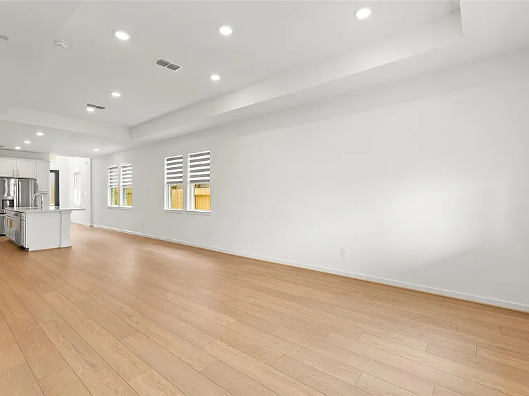 22114 Ingham Bluff Ln — Photo 12
