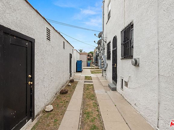 4th image of 4318 Leimert Blvd