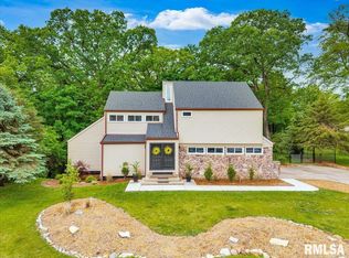 11007 N Buckskin Ct, Peoria, IL 61615